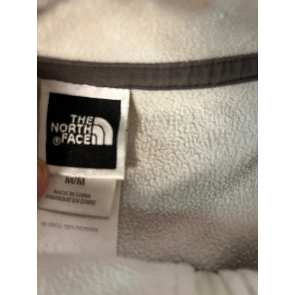 The North Face Fleece Pullover Mens Medium Cream Black Quarter Zip A436